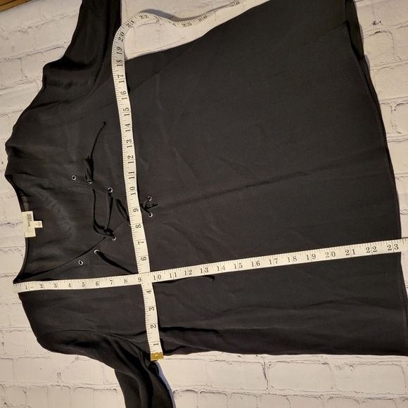 Aritzia Wilfred Free Black Lace Up Top Size S - Picture 7 of 9